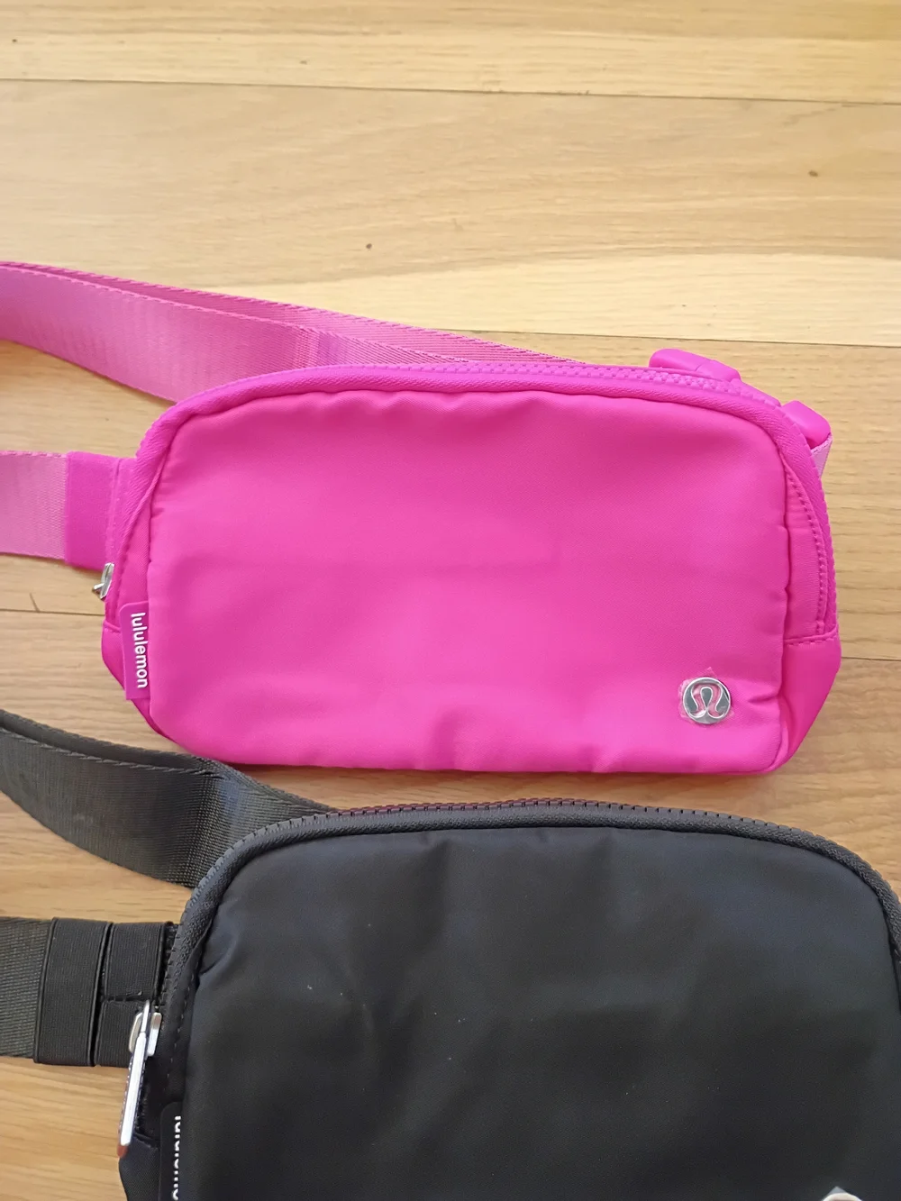 lululemon Bundle 3 Everywhere Belt Bags  pink, black, red